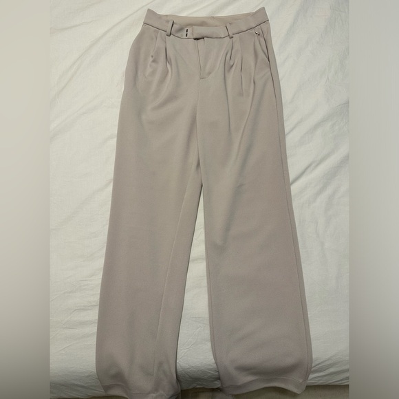 Cuts Clothing Women’s Essential Pant - Picture 3 of 5